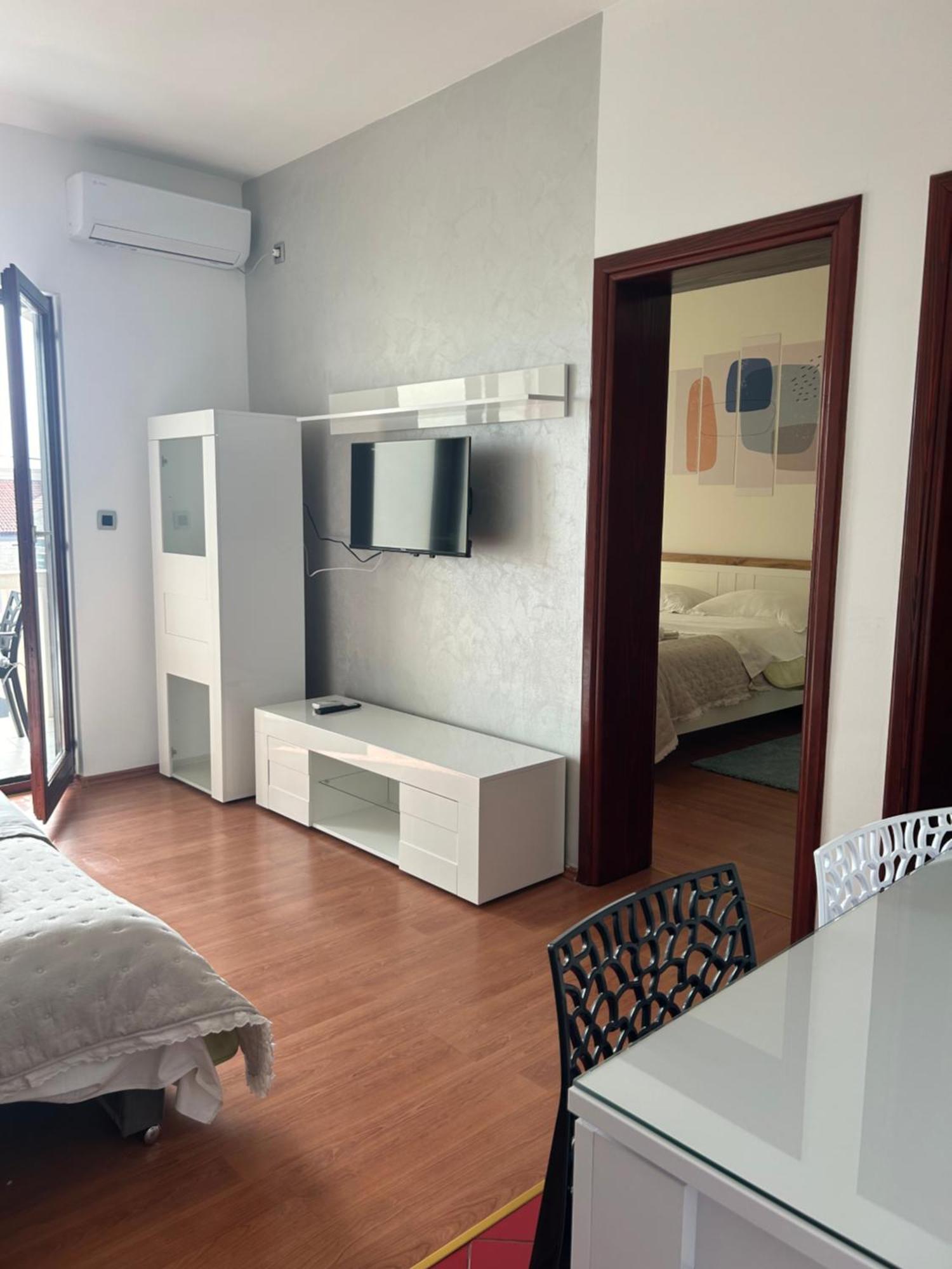 Apartmani Baki Podstrana Ngoại thất bức ảnh